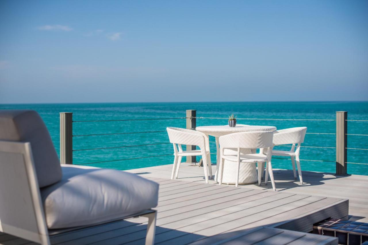 누라이 아일랜드 리조트 아부다비 외부 사진 View from the deck of a villa at Atlantis Paradise Island