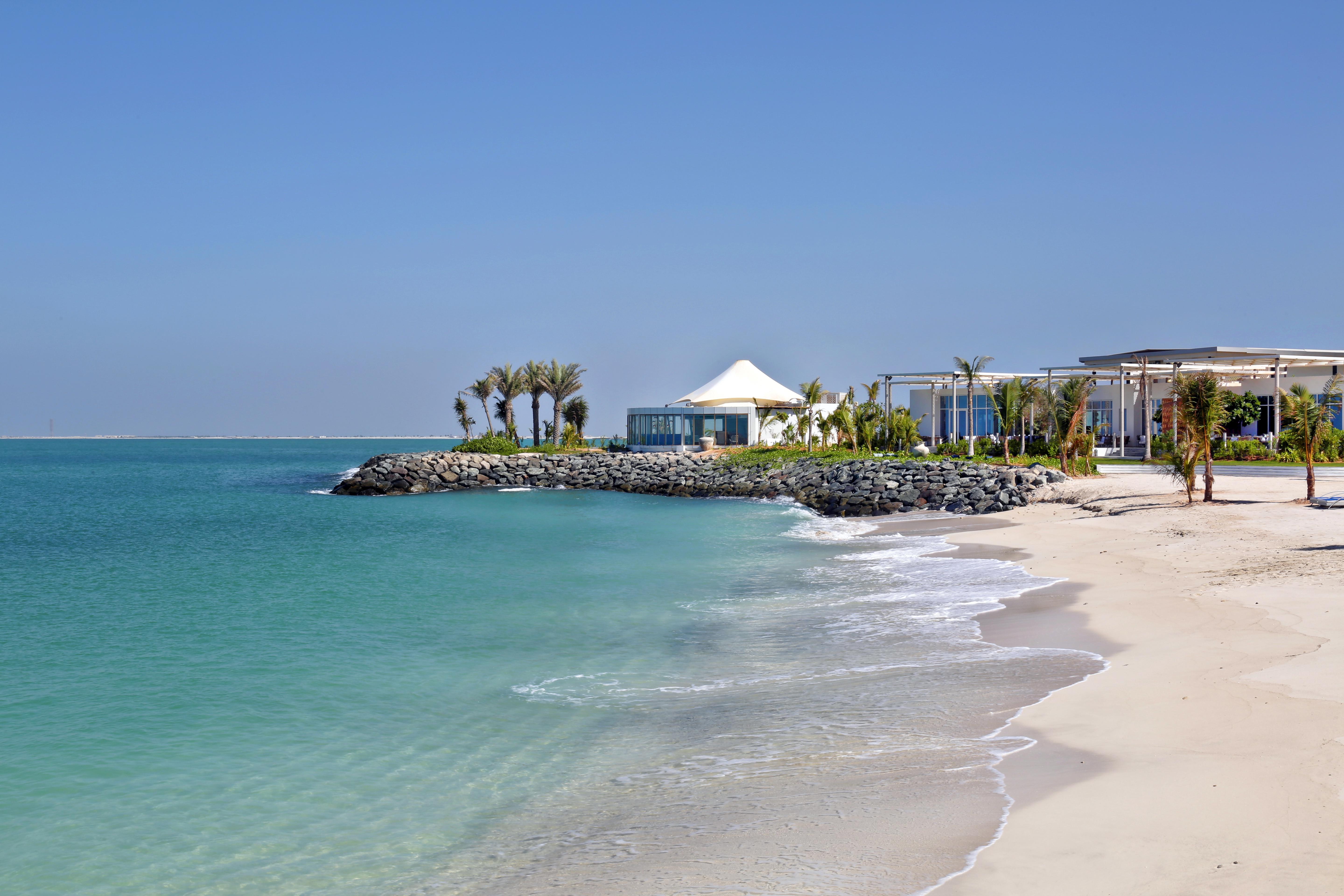 누라이 아일랜드 리조트 아부다비 외부 사진 Beach at Jumeirah Beach Club