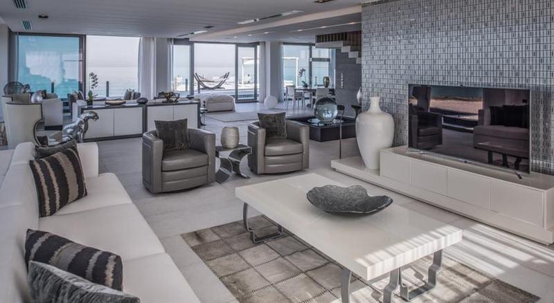 누라이 아일랜드 리조트 아부다비 외부 사진 Interior of a penthouse apartment