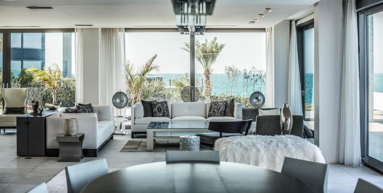 누라이 아일랜드 리조트 아부다비 객실 사진 Interior of a penthouse apartment